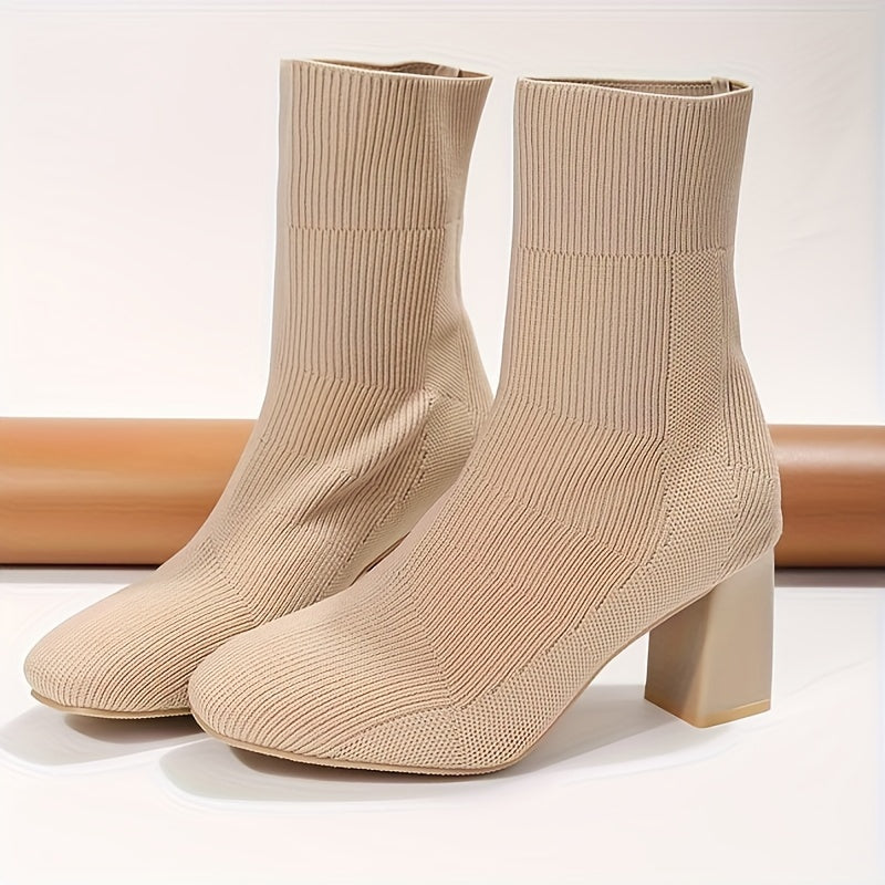 Valenzora | Knitted boots with mid-height shaft and block heel