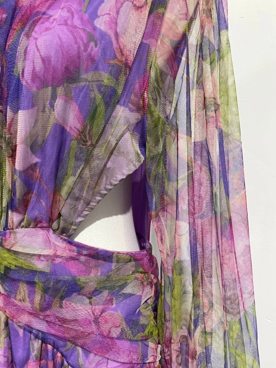 Valenzora | Long-sleeved dress with breathable fabric and flattering silhouette for women
