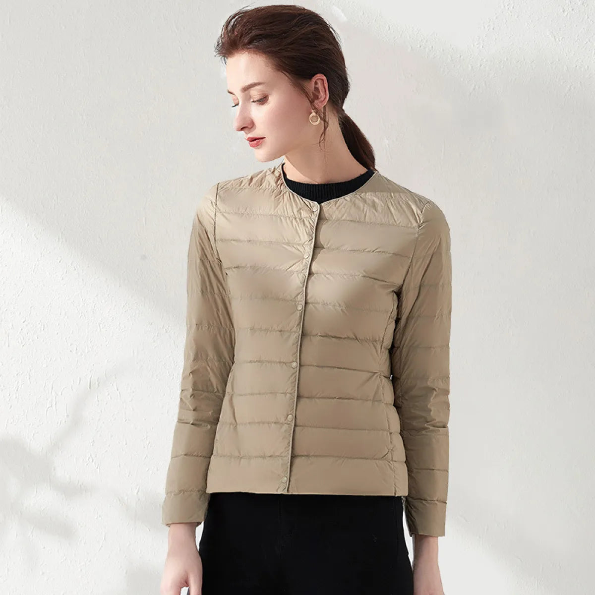 Valenzora | Lightweight, collarless, slimming down jacket for women