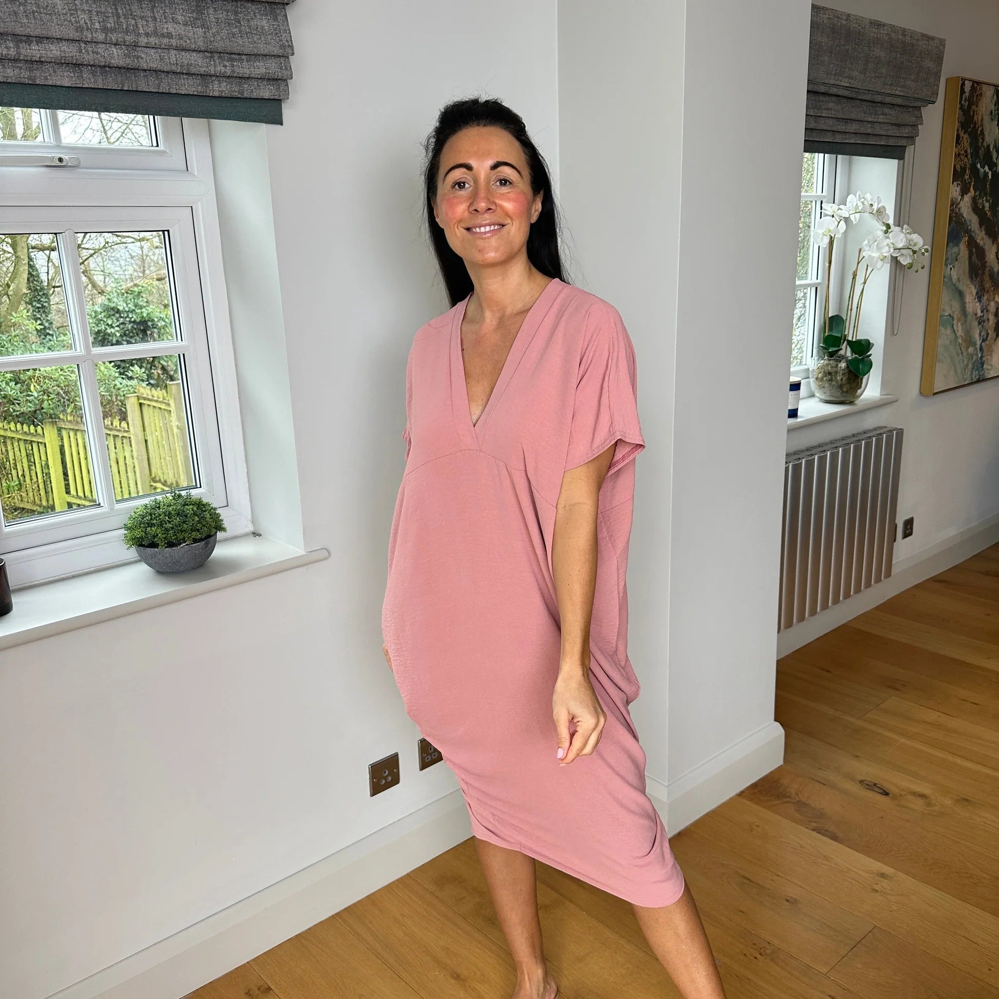 Kleid mit V-Ausschnitt | Unser Bestseller 2026