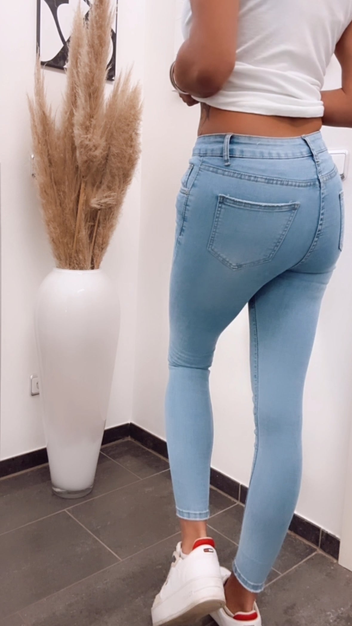 Taillenjeans „K679“, Skinny Fit / helle Waschung Art. 5670