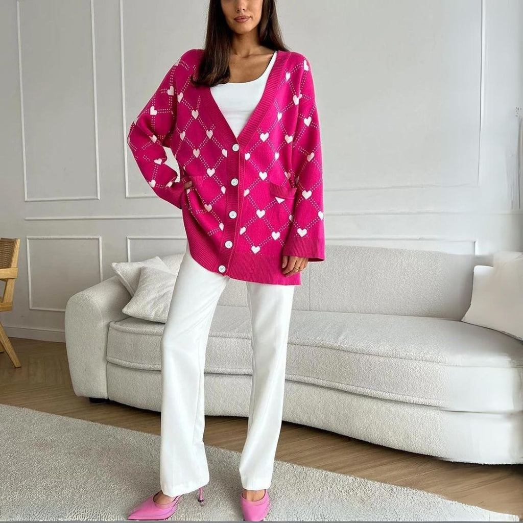 gestrickte Damenstrickjacke