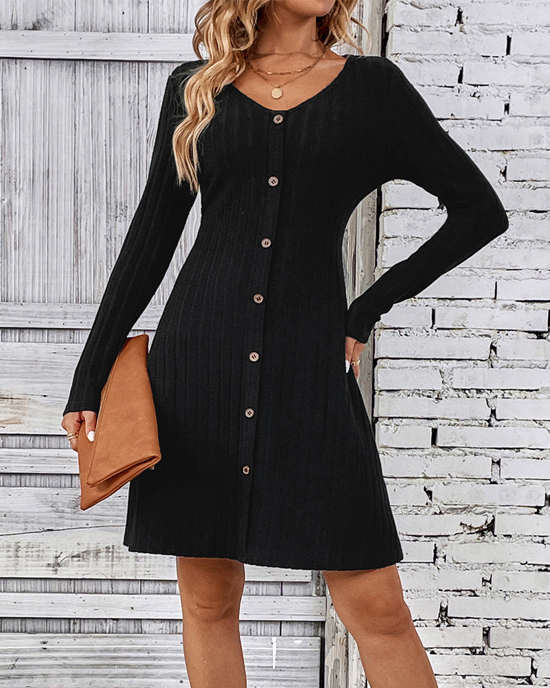 Valenzora | Black dress with long sleeves