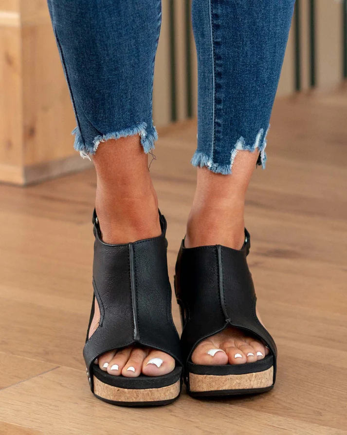 Valenzora | Trendy women's sandals with wedge heel and ergonomic footbed