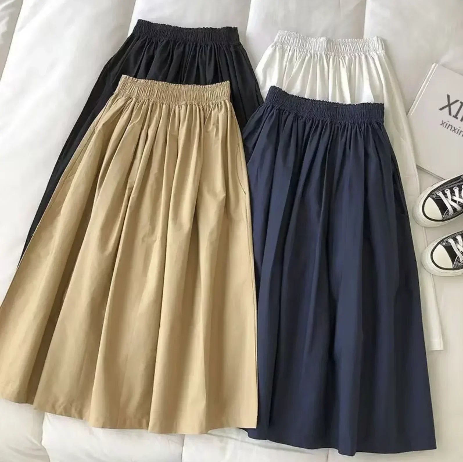 Valenzora | Timeless skirt with a relaxed fit