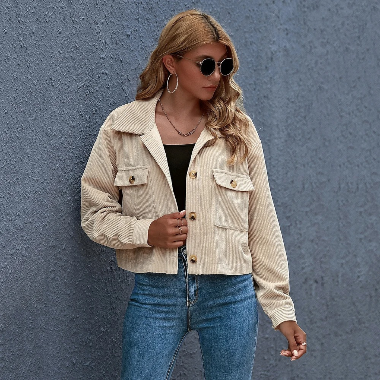 Valenzora | Elegant Pink Women's Summer Jacket with Turn-Up Collar