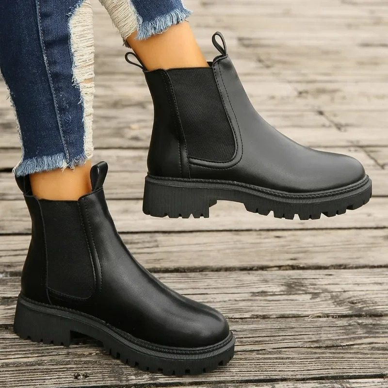 Valenzora | Women's leather Chelsea boots with pull tabs