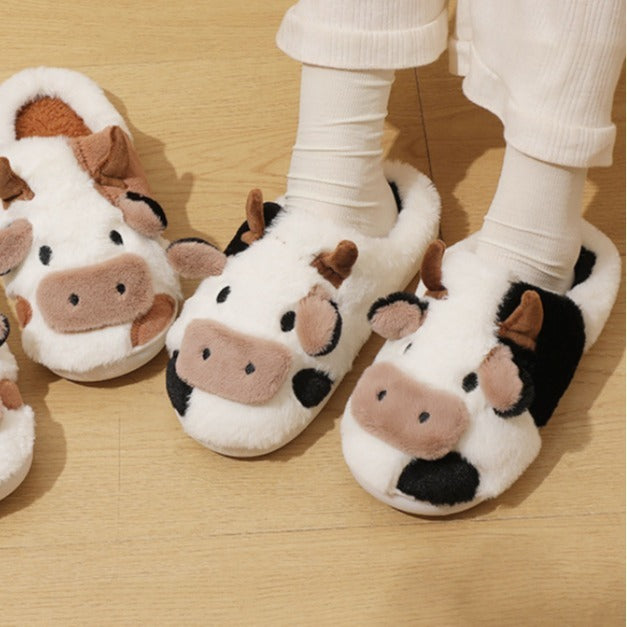 Valenzora | Cow slippers for women