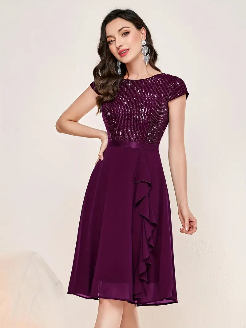 Valenzora | Elegant dress with short sleeves, sequins and ruffles