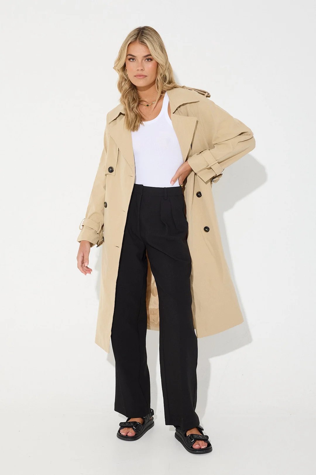 Valenzora | Lightweight windbreaker