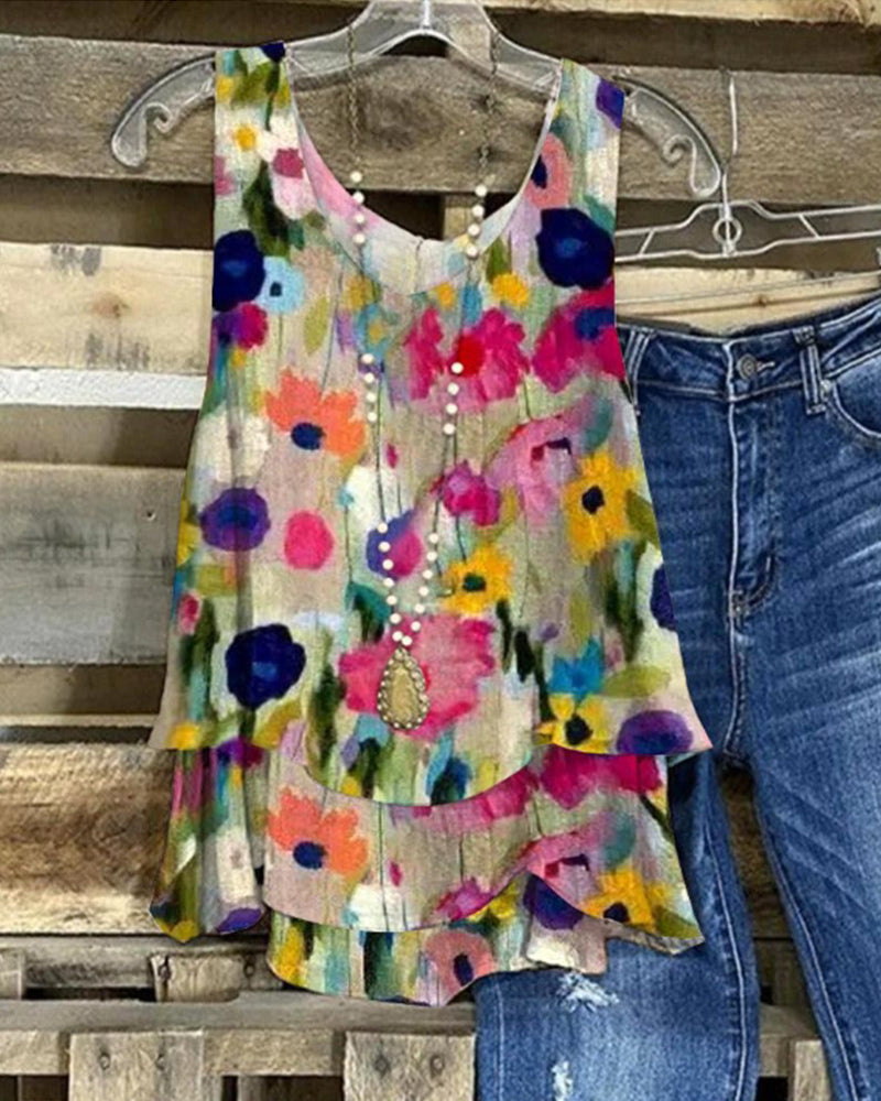 Valenzora | Layered sleeveless top with floral motif
