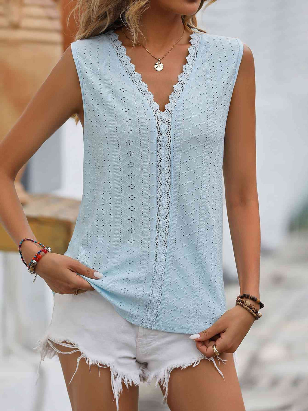 Valenzora | Split Lace V-Neck Sleeveless Shirt