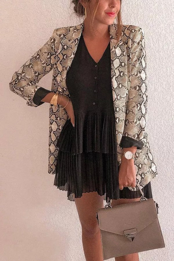 Valenzora | Lockere Blazer mit Schlangenmuster am Revers
