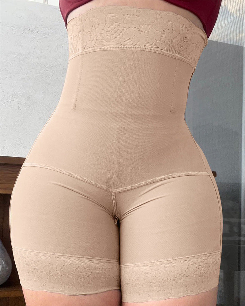 Valenzora | Body-shaping underwear with buttock lift