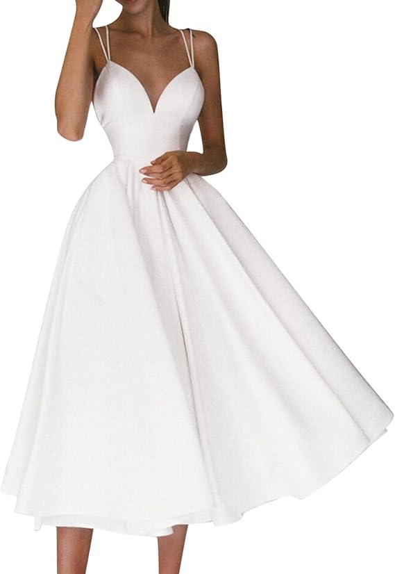 Valenzora | Ein leichtes Kleid mit zarten Spaghettiträgern