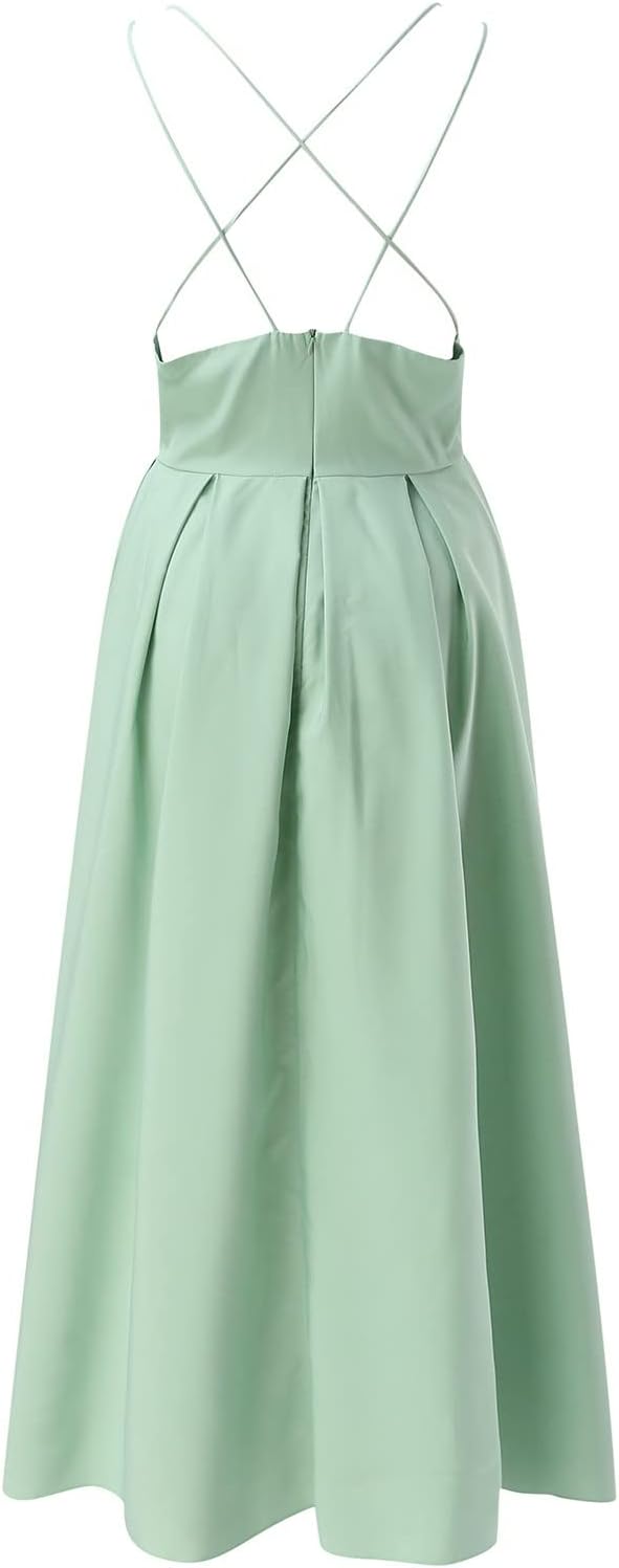 Valenzora | Ein leichtes Kleid mit zarten Spaghettiträgern
