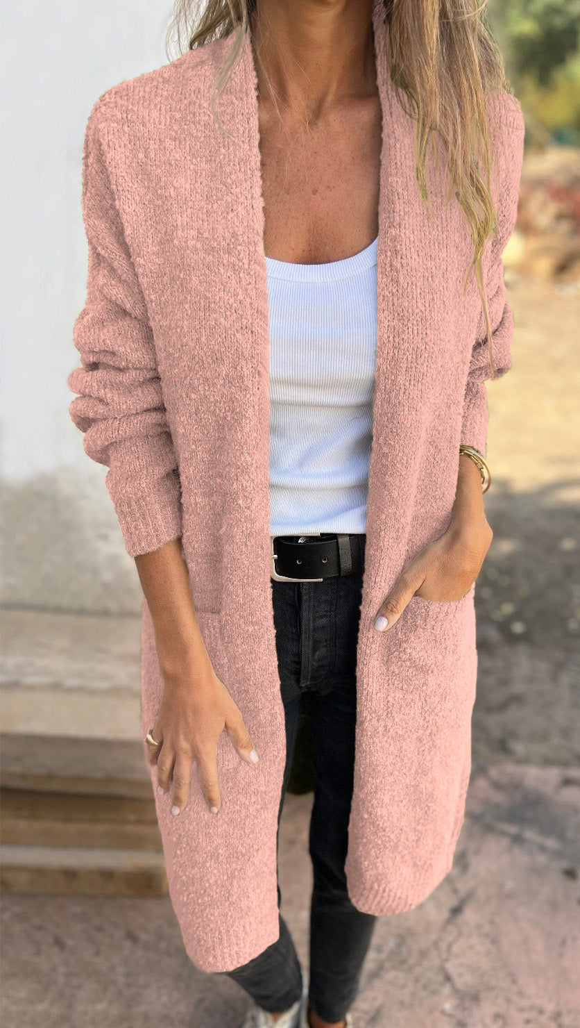 Valenzora | Lightweight cardigan for women. Perfect combination of style and comfort.
