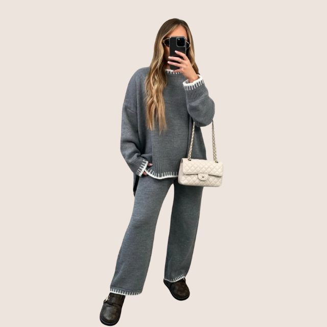 Valenzora | Chic knit loungewear set with contrasting trim