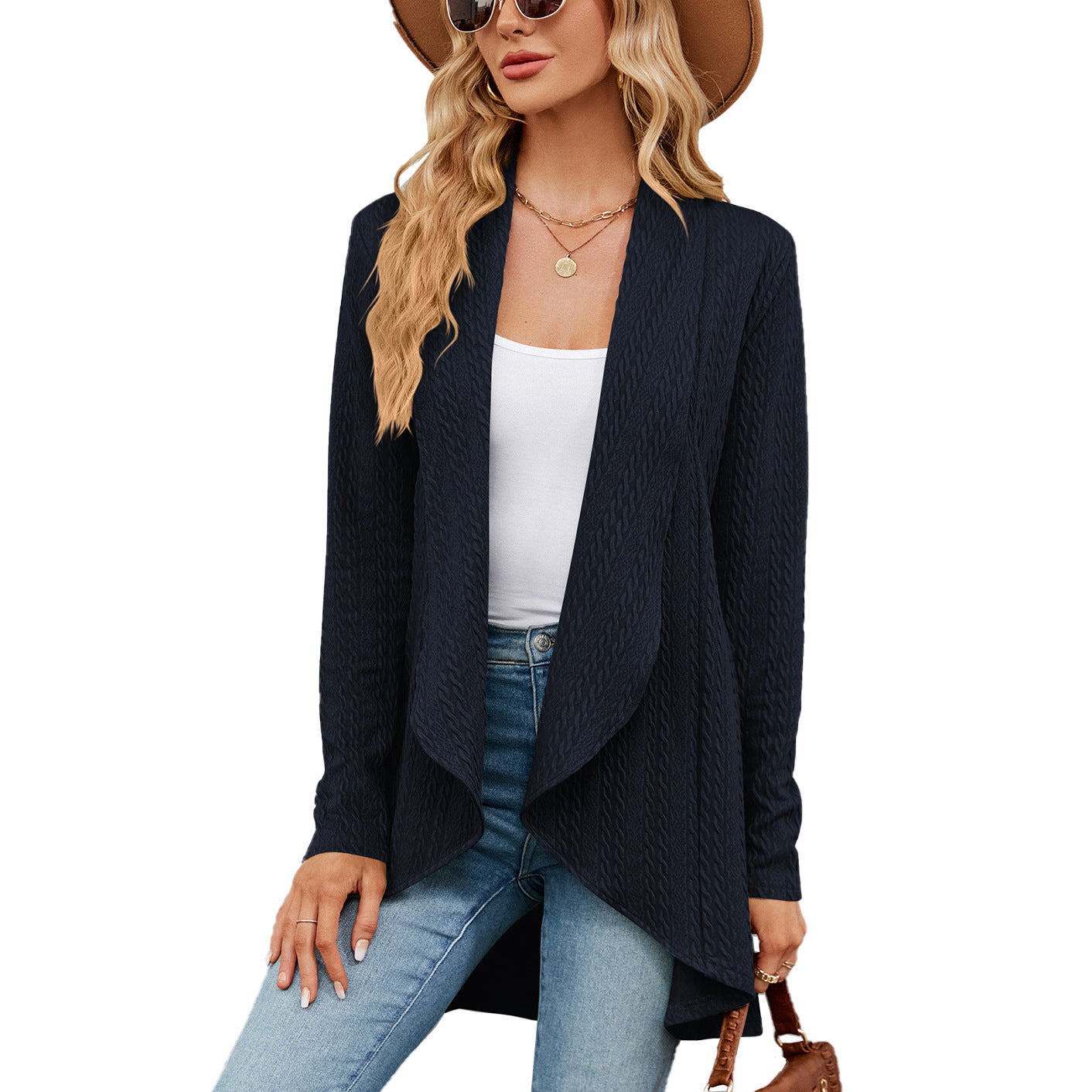Valenzora elegance: Cardigan for women