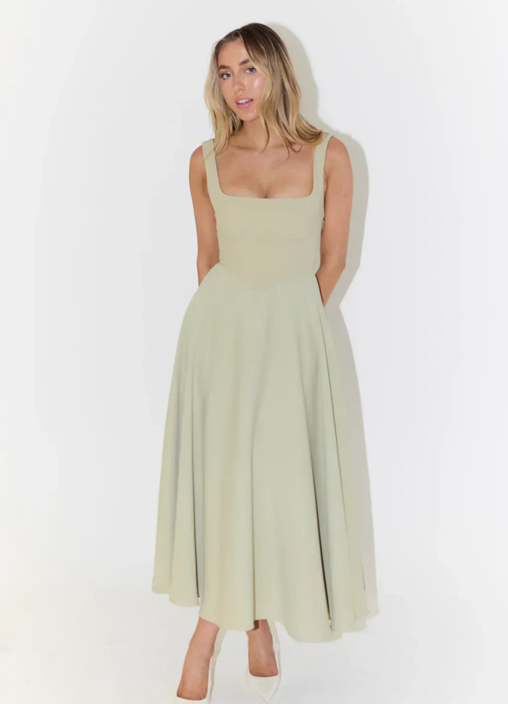 Valenzora | Women's Elegant Evening Dress