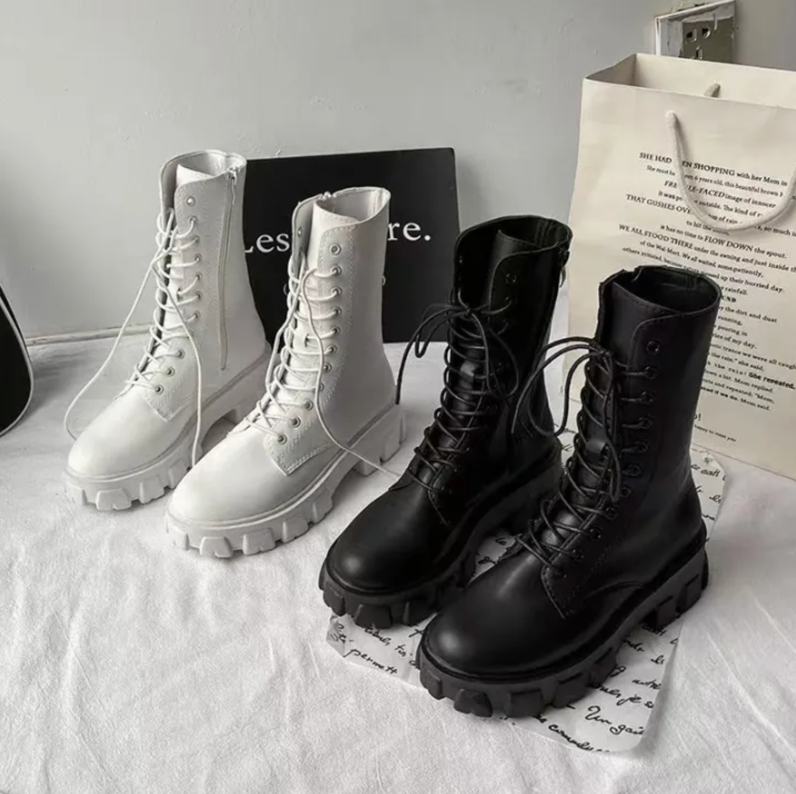 Valenzora | Ankle boots with laces