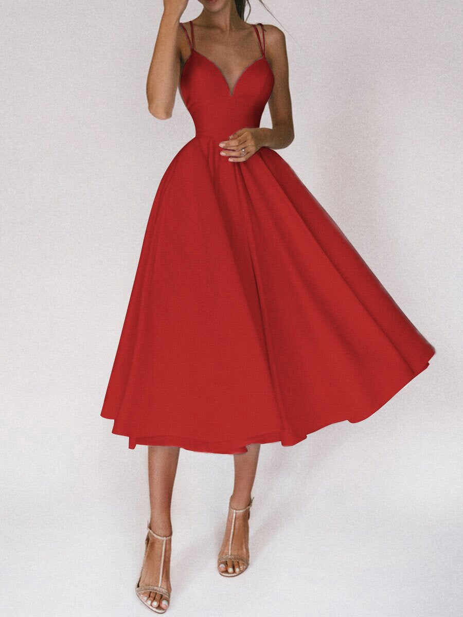 Valenzora Grace | Das elegante Slip-Kleid mit V-Ausschnitt