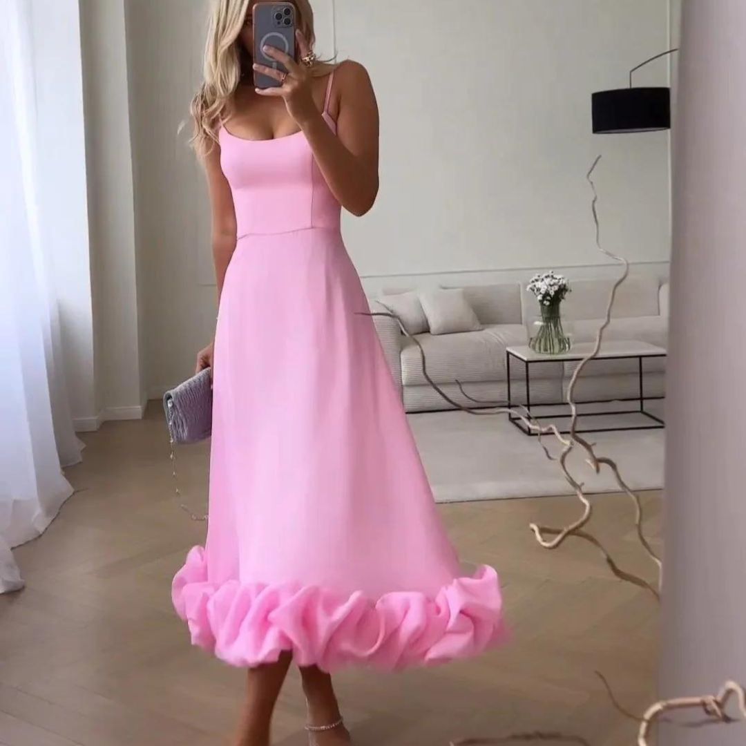 Valenzora | Charmantes Midikleid mit Rüschen