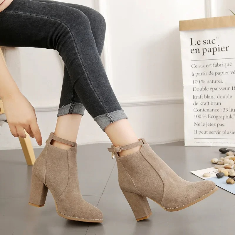Valenzora | High block heel boots for women