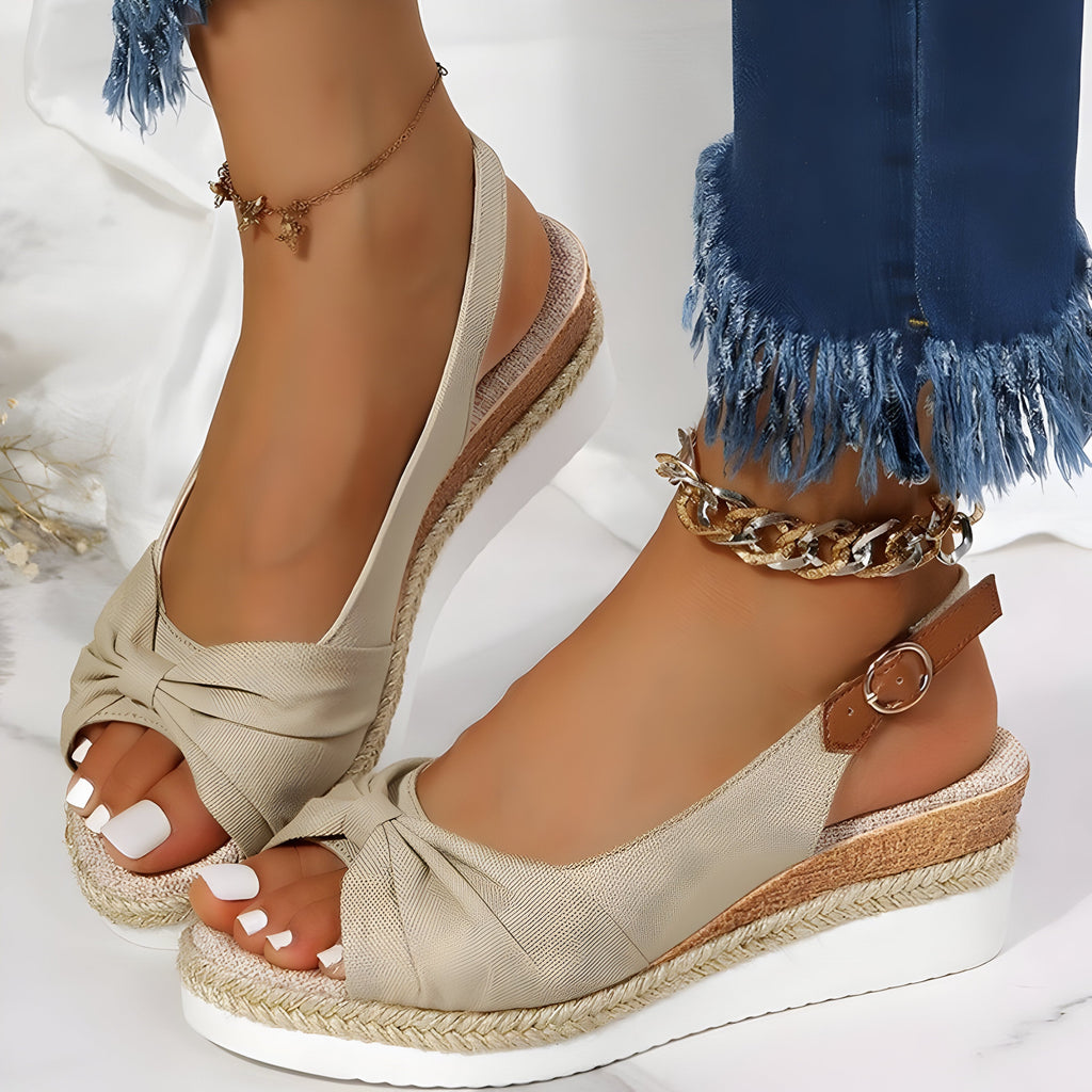 Valenzora | Orthopädische Keilsandalen mit Zehenöffnung