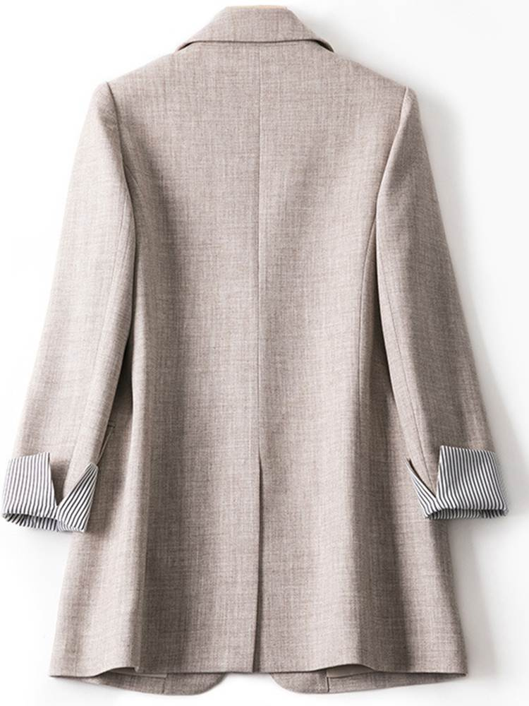Valenzora | Long women's blazer with striped lining and turned-up cuffs