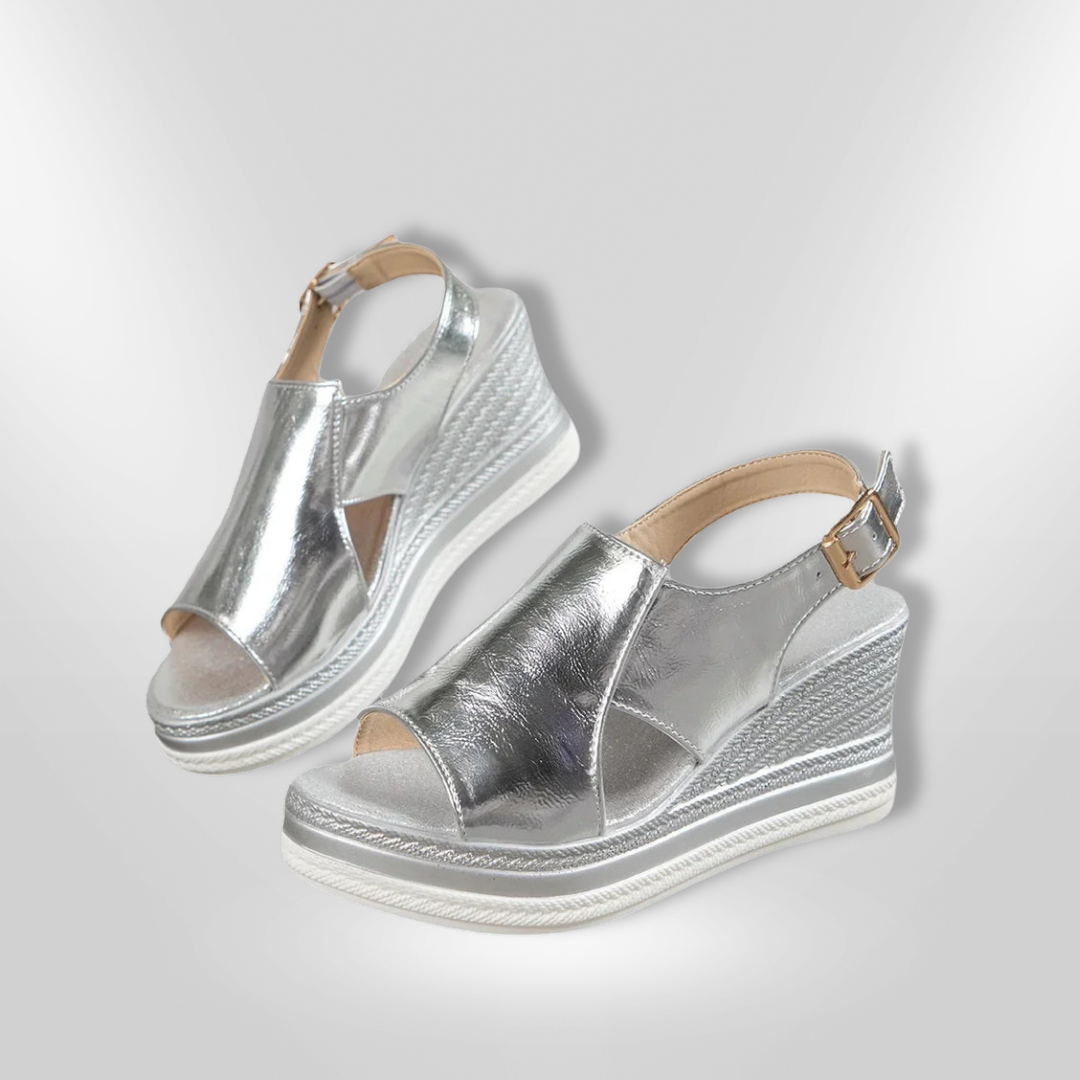 Valenzora | Stylish chain wedge sandals