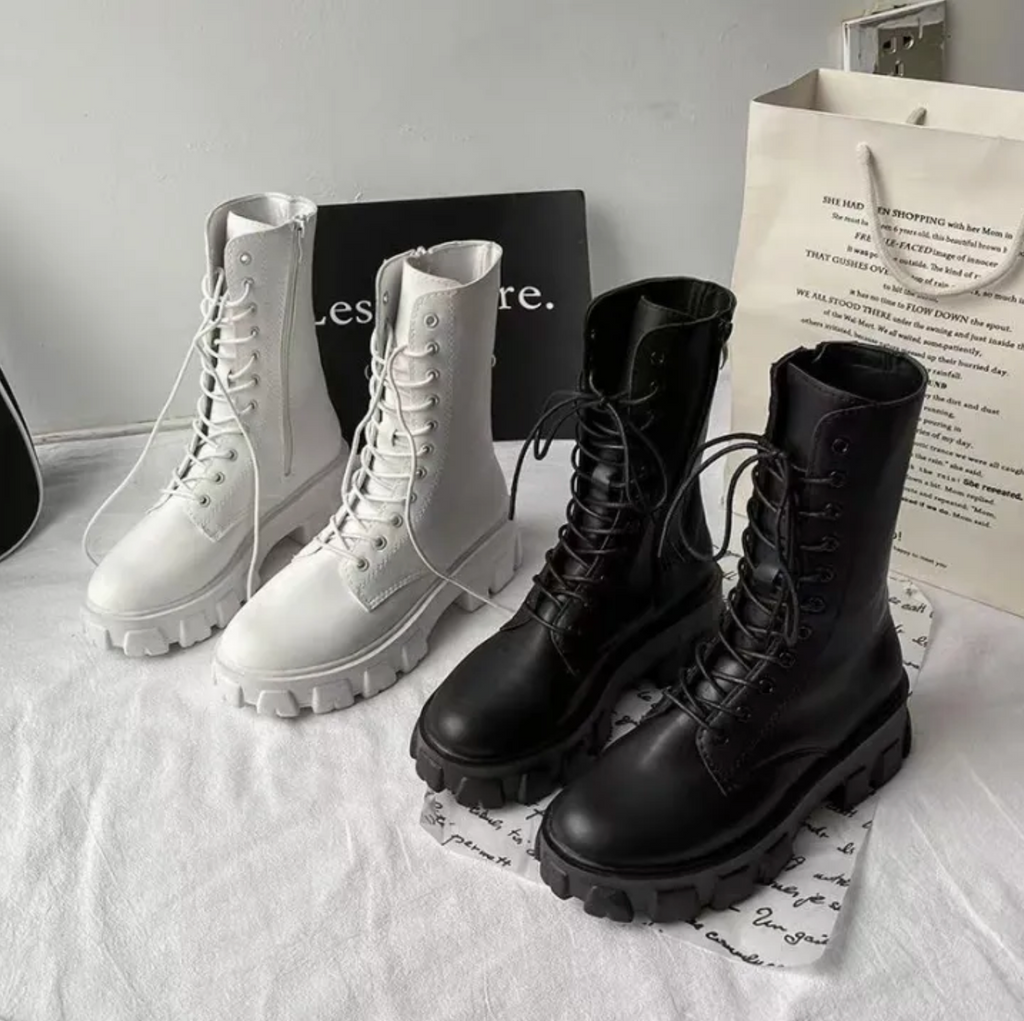 – Lace-up ankle boots