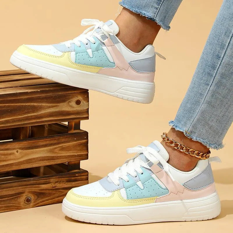 Valenzora | Sneakers with a soft platform