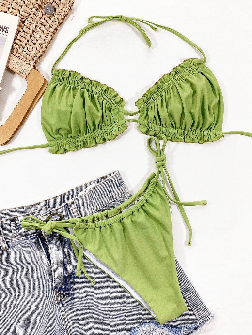 Valenzora | Ruffled halterneck bikini set