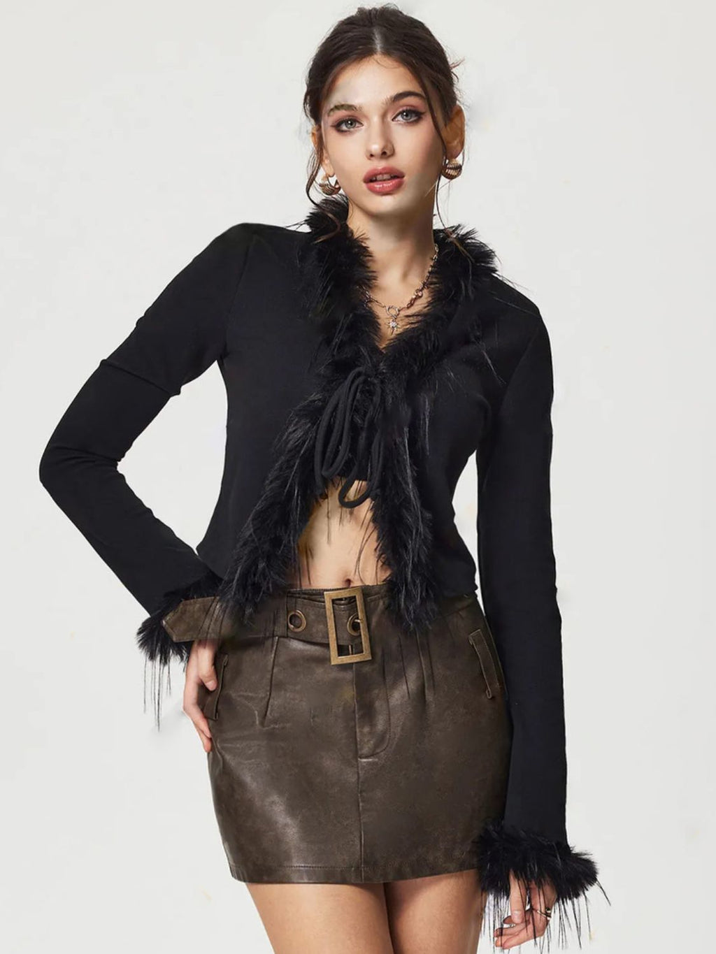 Valenzora | Langärmliger Cardigan mit pelzigem Besatz