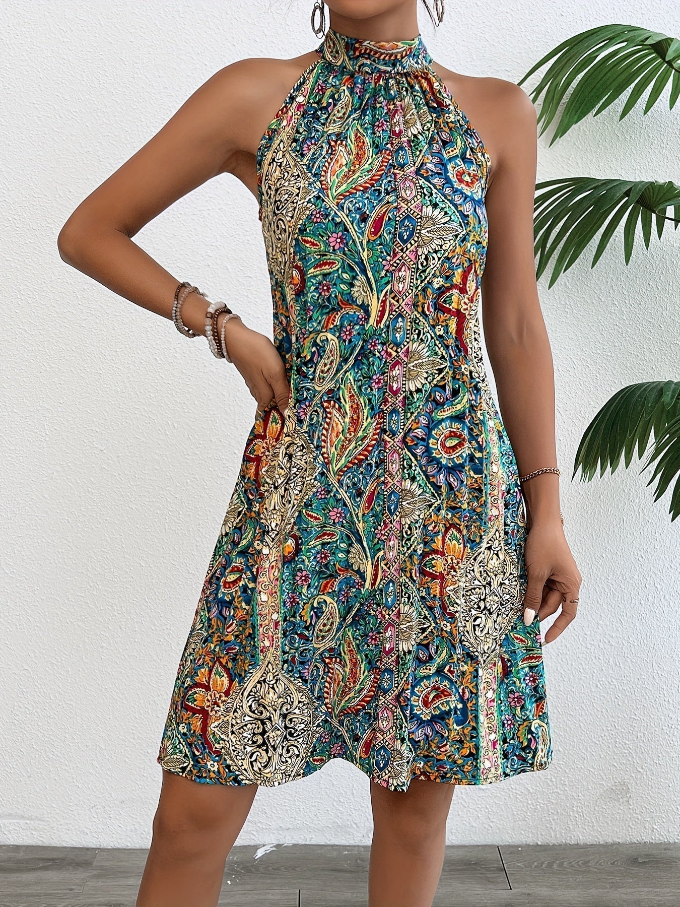 Valenzora | Little summer dress with floral pattern