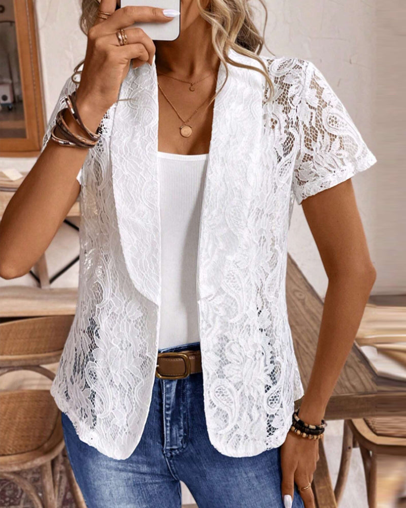Valenzora | White short-sleeved lace blazer with lapels