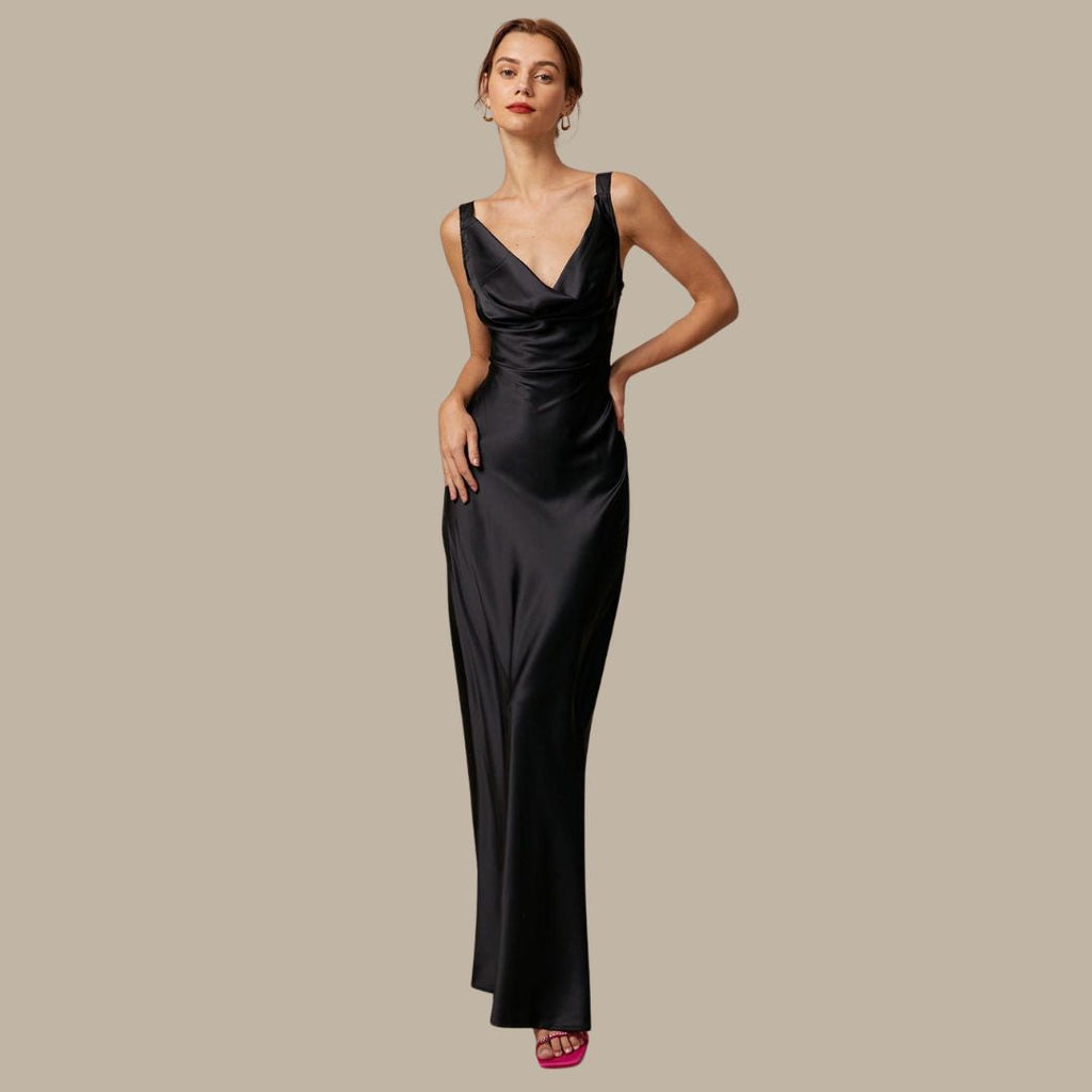 Valenzora | Satin-Maxikleid mit Wasserfallausschnitt