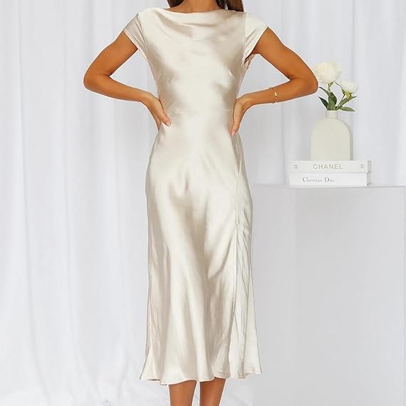 Valenzora - Elegant Slik dress