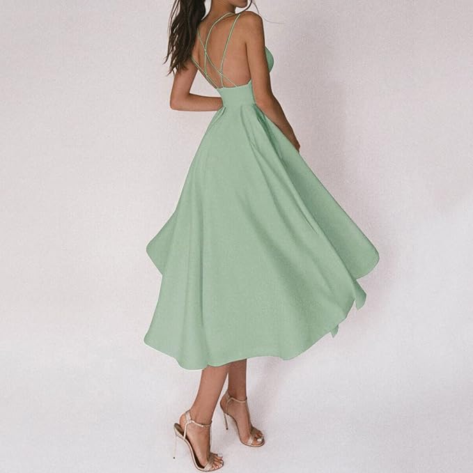 Valenzora | Ein leichtes Kleid mit zarten Spaghettiträgern
