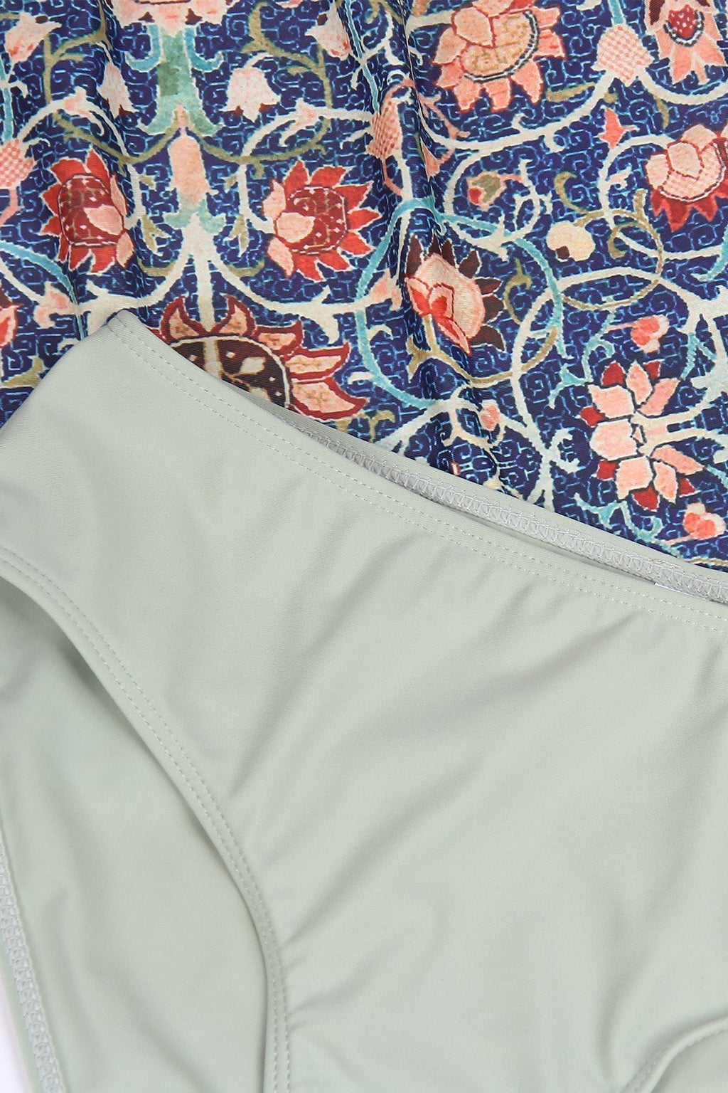 Valenzora | Glamouröse ärmellose Bademode mit Print