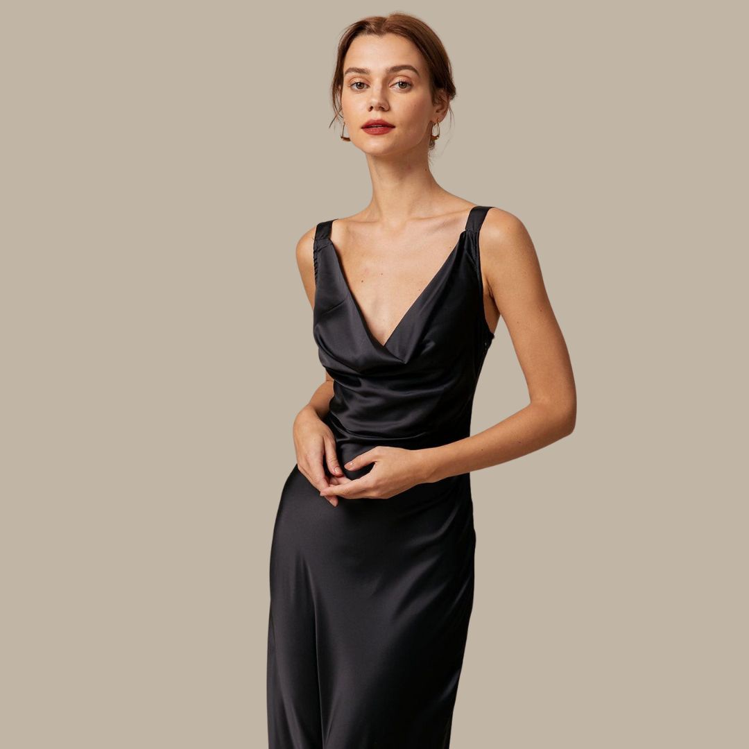 Valenzora | Satin-Maxikleid mit Wasserfallausschnitt