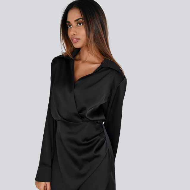 Valenzora | Satin mini dress with V-neck and ruching