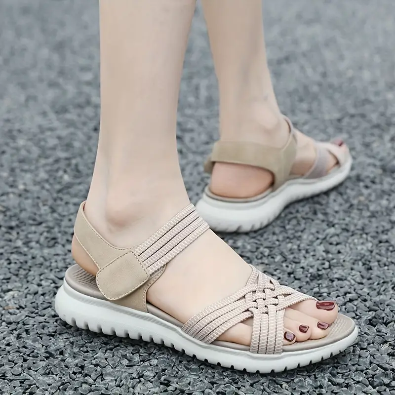 Feet | Women's Flip Flops: Colorful and comfortable