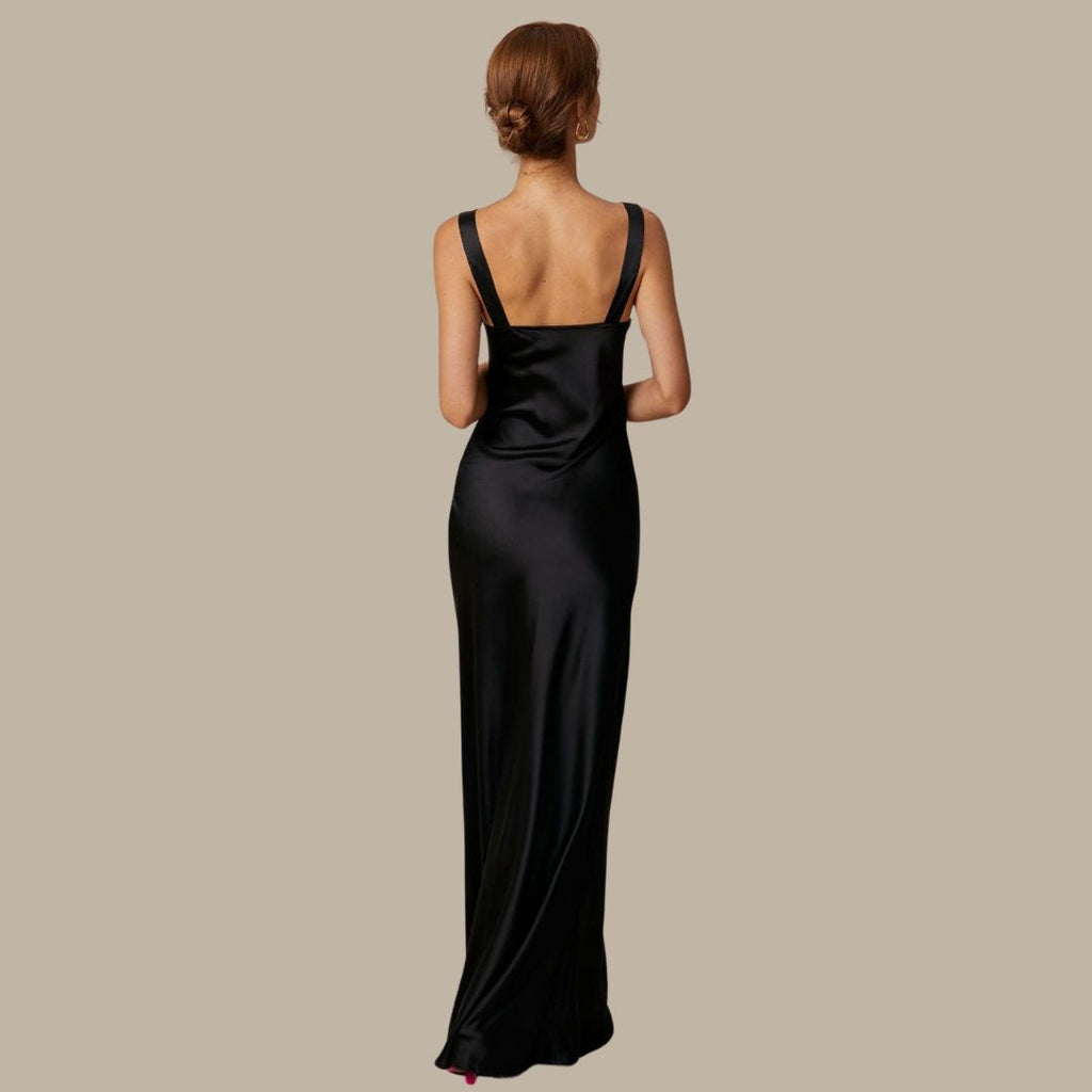 Valenzora | Satin-Maxikleid mit Wasserfallausschnitt