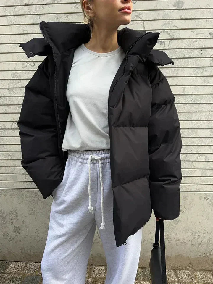 Valenzora Amsterdam | Elegant warm coat for women
