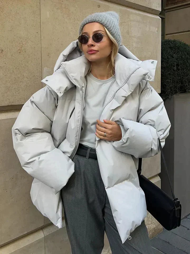 Valenzora Amsterdam | Elegant warm coat for women
