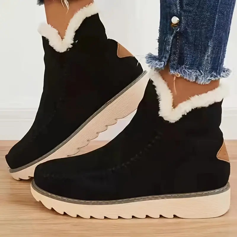 Women's boots made of plush sheepskin