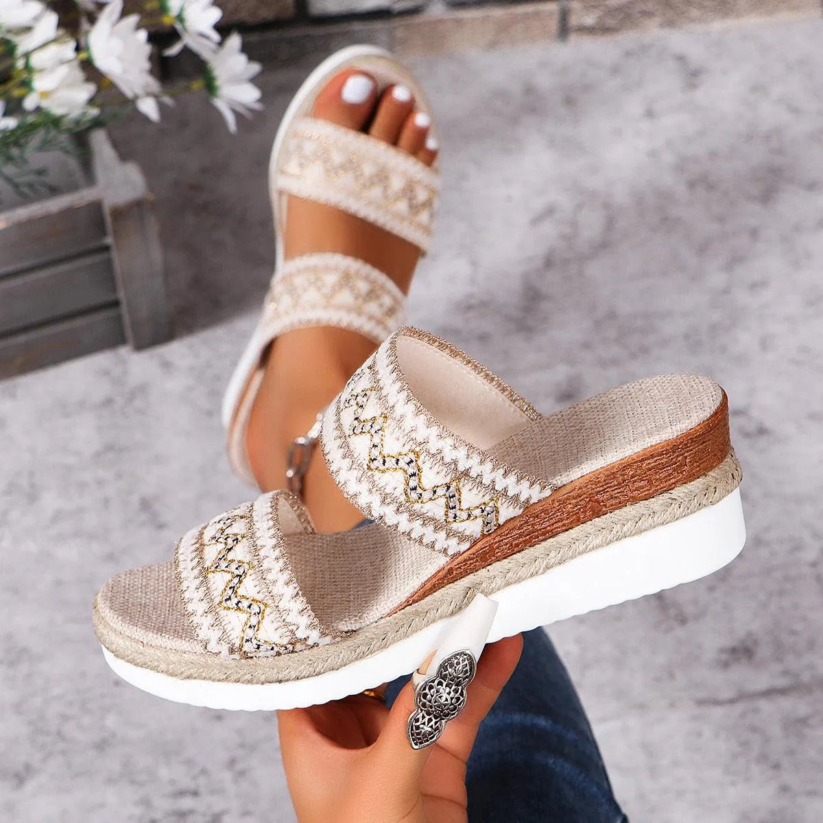 Valenzora | Summer sandals with linen sole
