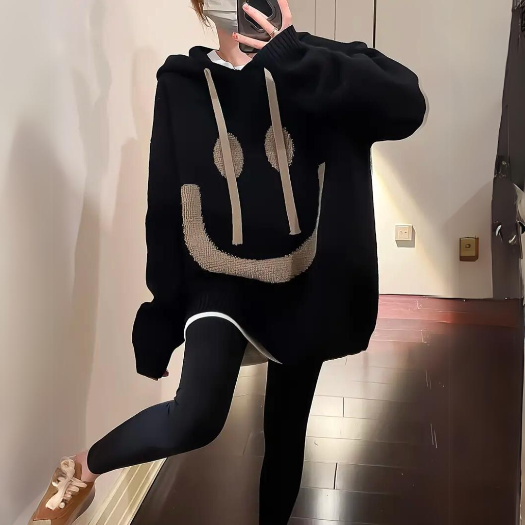 Erica - Warm and cozy hoodie